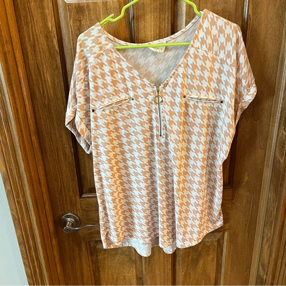 Women’s Flower & Feather Blouse Pink 1XL